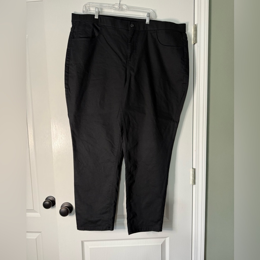 D & Co Black Cropped Pants Women’s Size 26 W